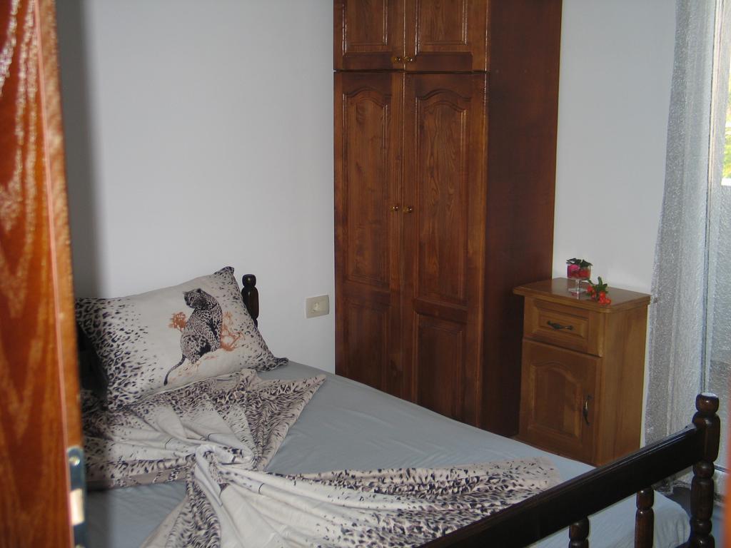 Guest House Dena Dobra Voda Δωμάτιο φωτογραφία